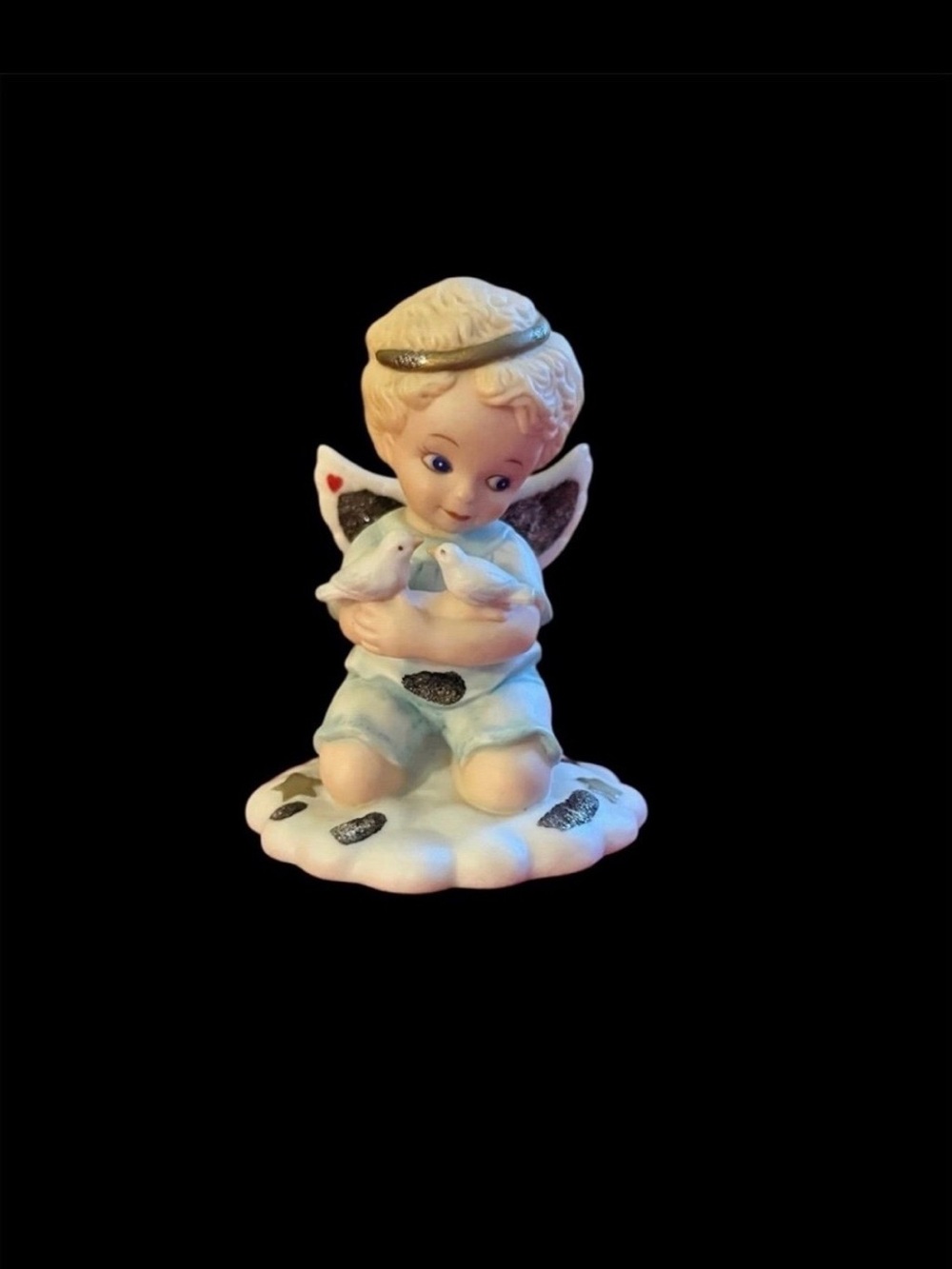 1995 Bundle Of Love Tender Heart Collection Figurine